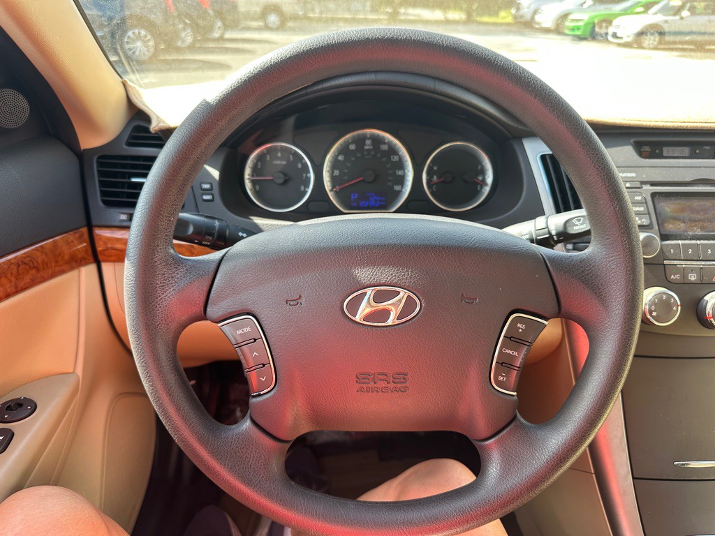 2009 Hyundai Sonata Image 17