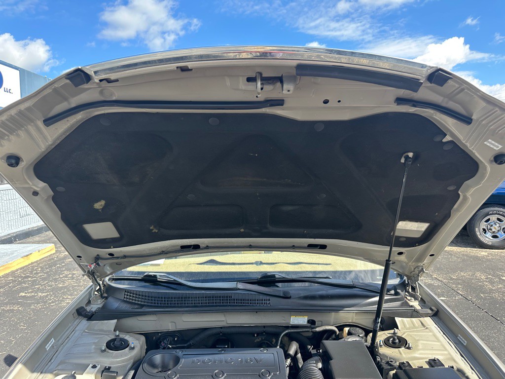 2009 Hyundai Sonata Image 24