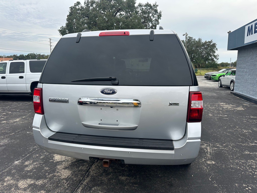 2012 Ford Expedition Image 8