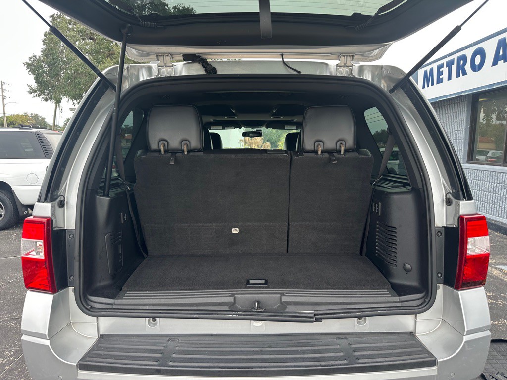 2012 Ford Expedition Image 9