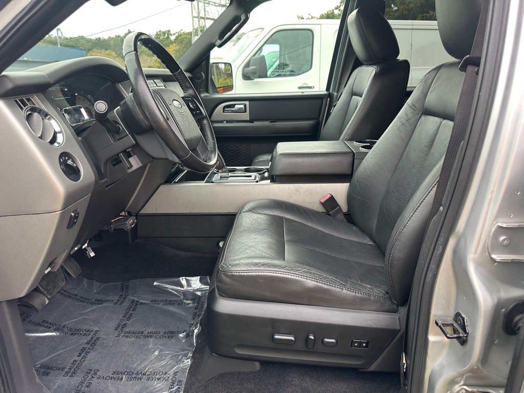 2012 Ford Expedition Image 13