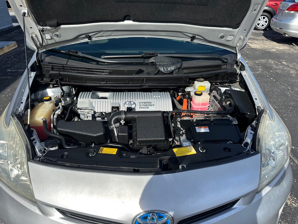2013 Toyota Prius Image 22