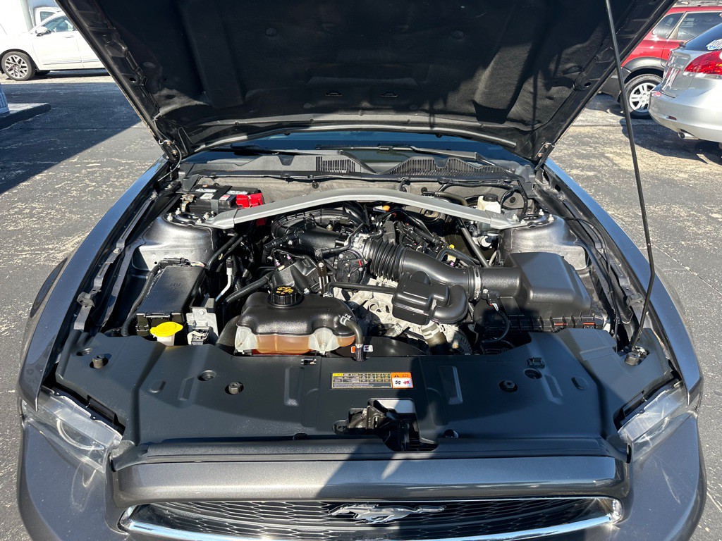 2014 Ford Mustang Image 26