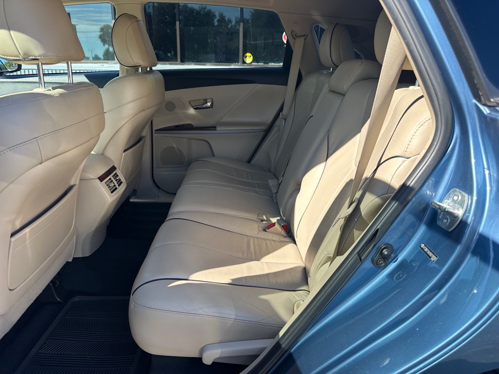 2009 Toyota Venza Image 11