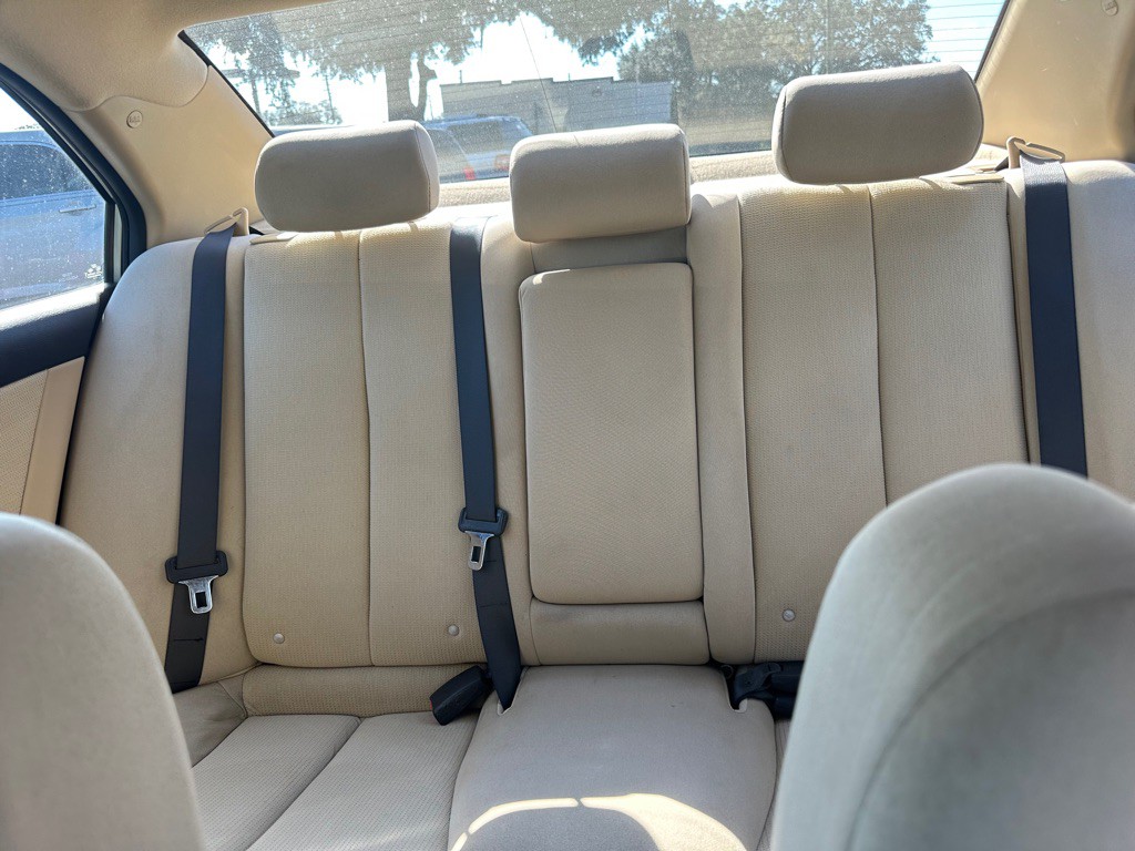 2010 Hyundai Sonata Image 12