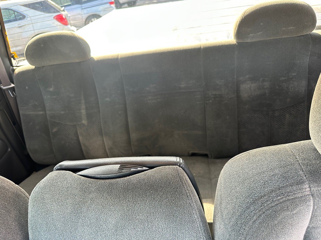 2004 Chevrolet Silverado 1500 Image 14