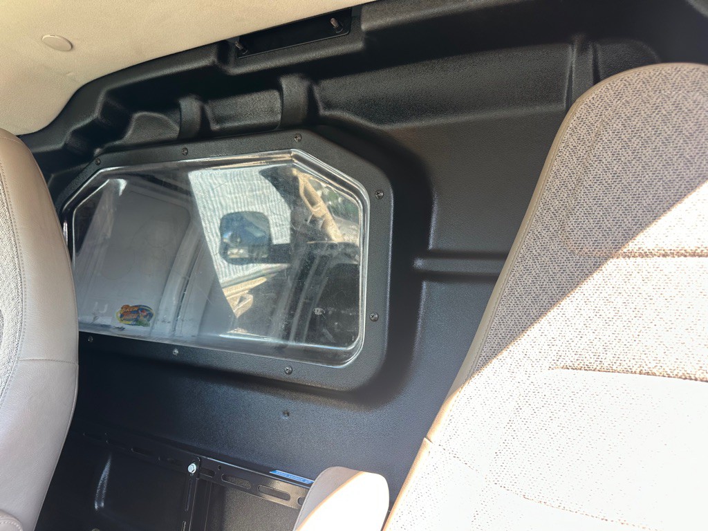 2017 Chevrolet Express Image 13