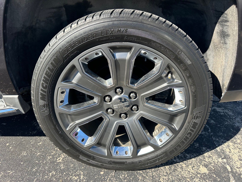 2015 GMC Yukon Image 25