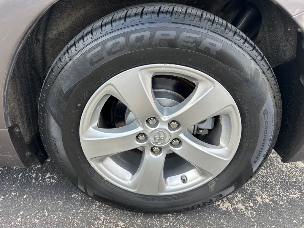 2015 Toyota Sienna Image 22