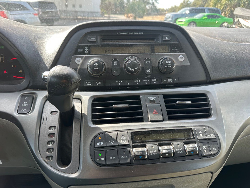 2007 Honda Odyssey Image 15