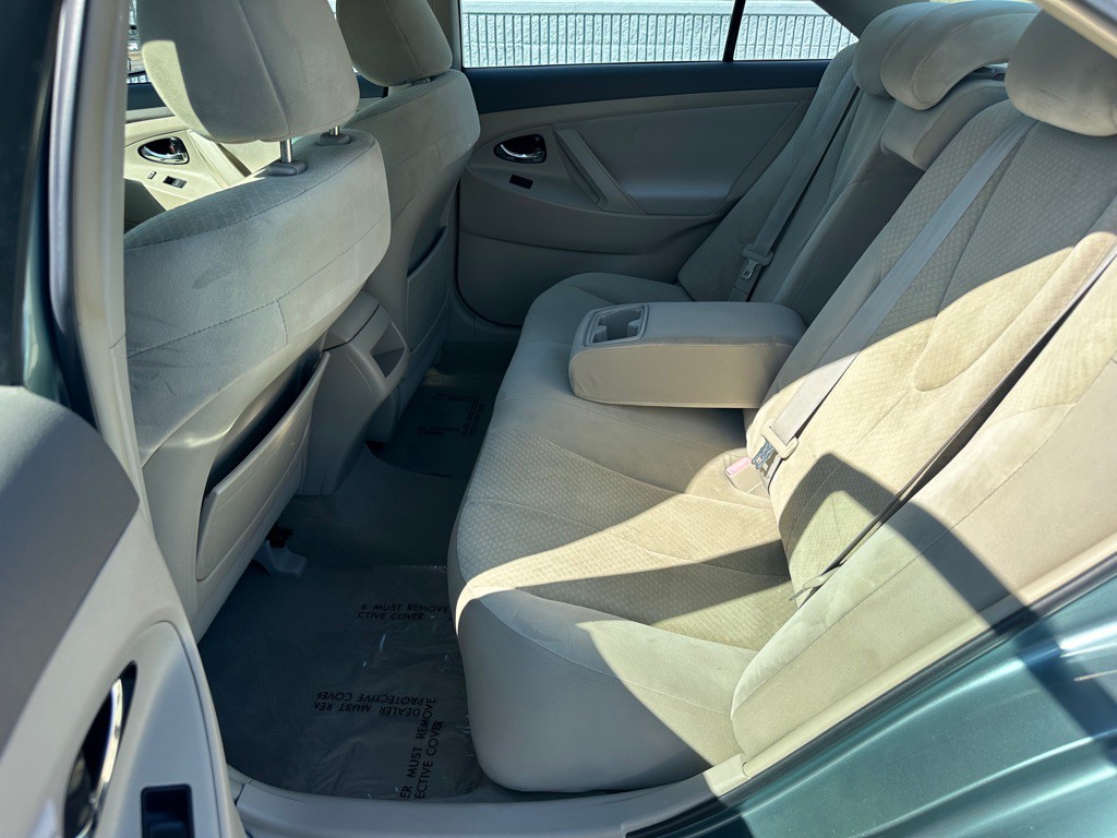 2009 Toyota Camry Image 11