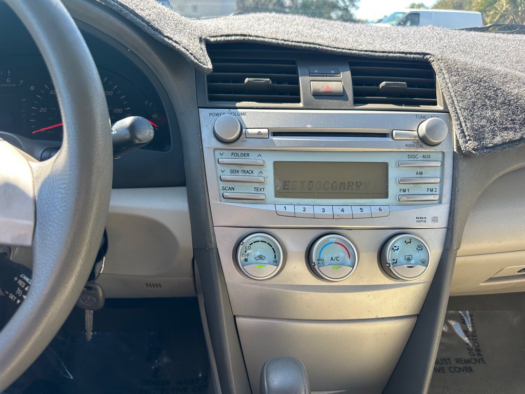 2009 Toyota Camry Image 15