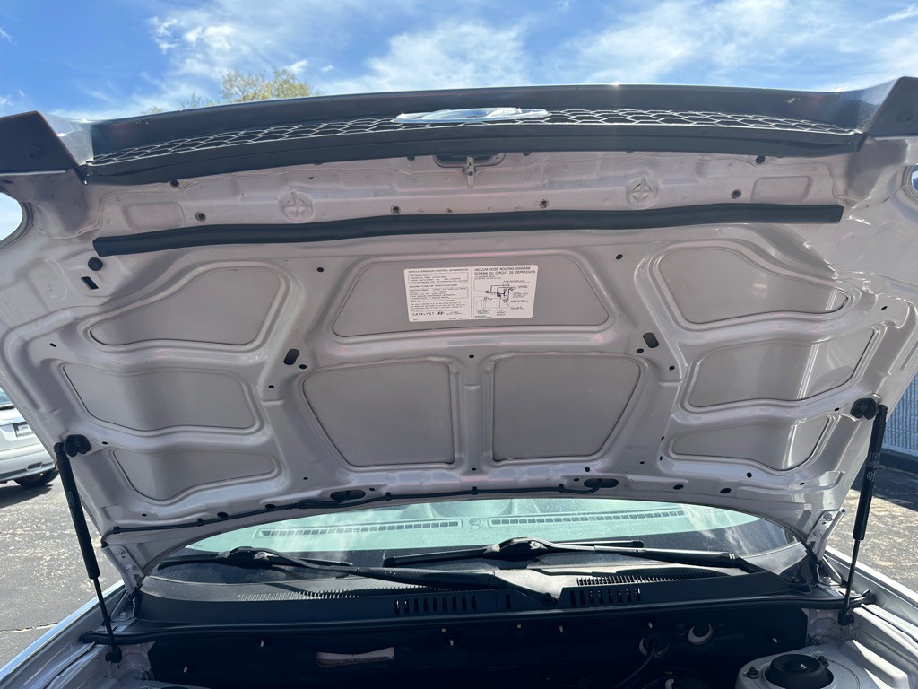 2004 Hyundai Santa Fe Image 24