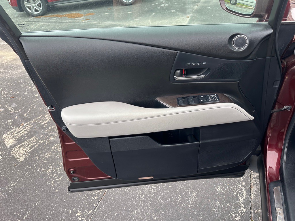 2014 Lexus RX Image 16