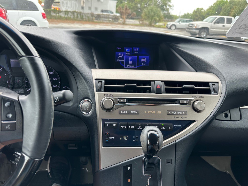 2014 Lexus RX Image 18