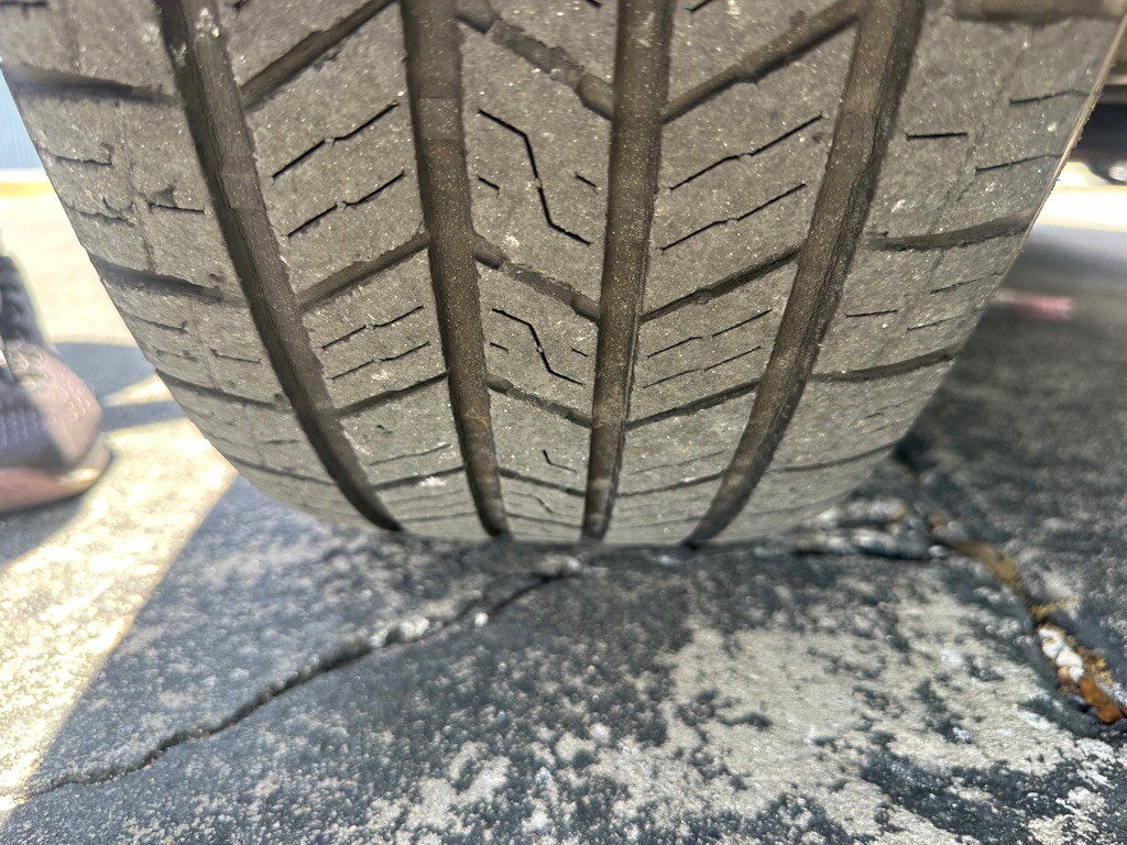 2004 Chevrolet Silverado 1500 Image 21