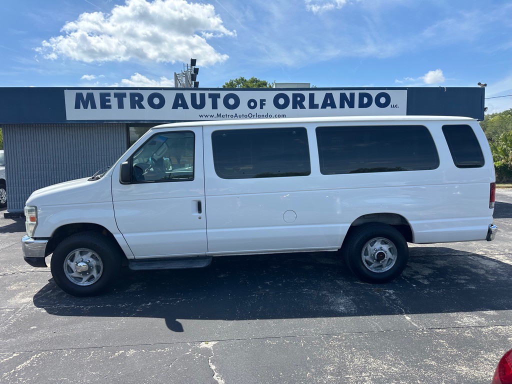 2008 Ford Econoline Image 1