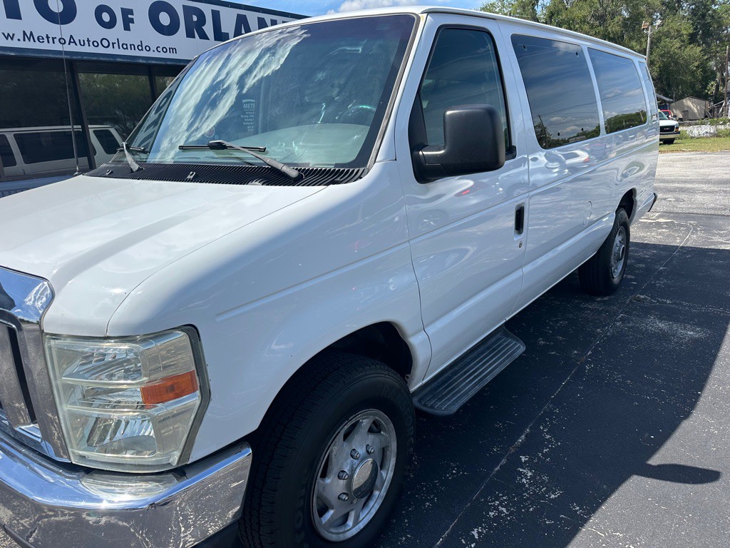 2008 Ford Econoline Image 3