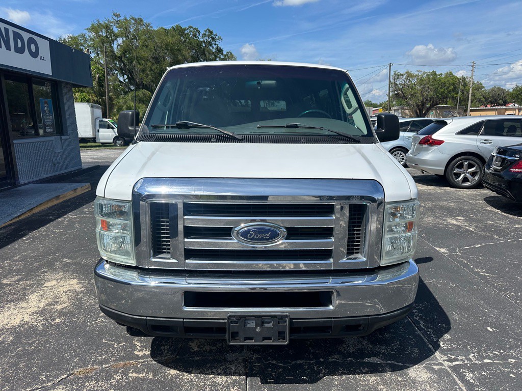 2008 Ford Econoline Image 4
