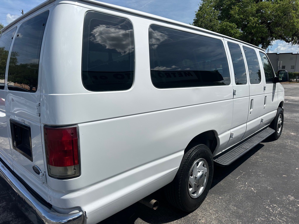 2008 Ford Econoline Image 7