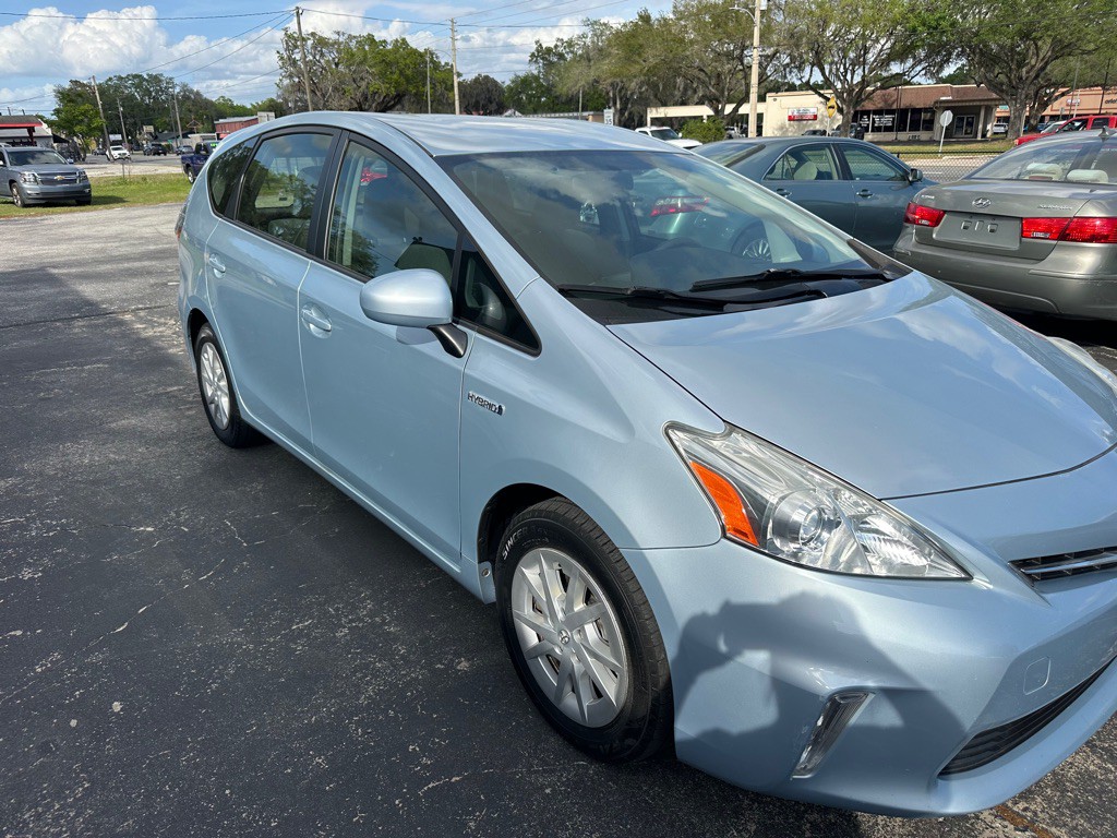2012 Toyota Prius Image 5