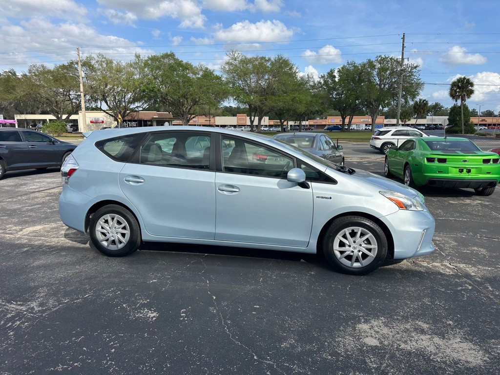 2012 Toyota Prius Image 6