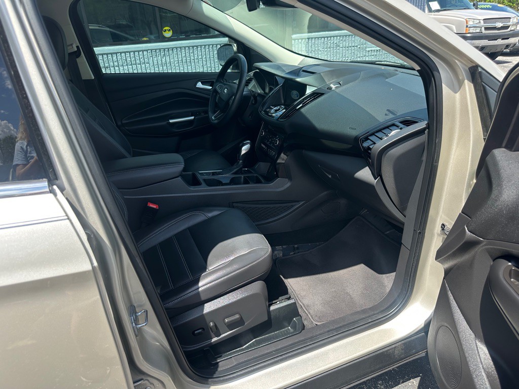 2018 Ford Escape Image 10