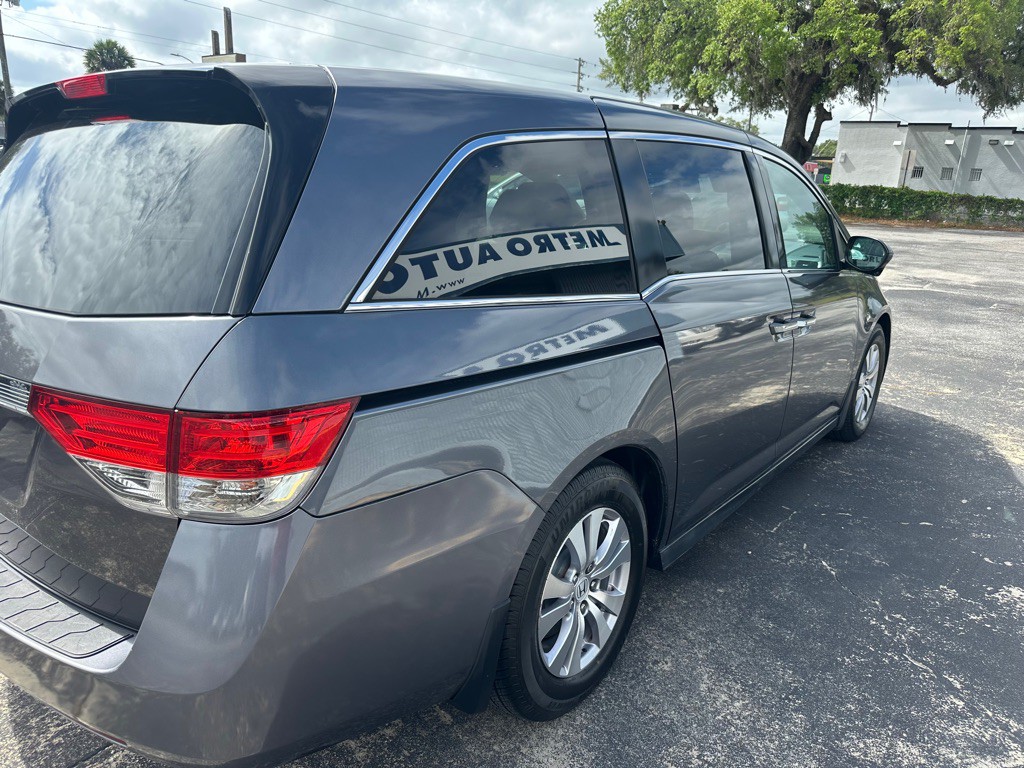2016 Honda Odyssey Image 7