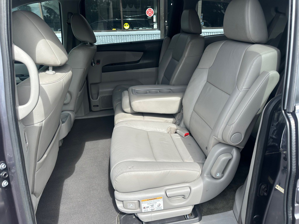 2016 Honda Odyssey Image 11