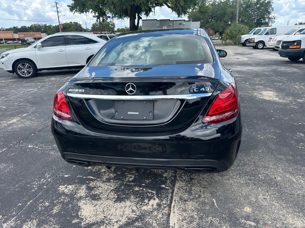 2017 Mercedes-Benz C-Class Image 8