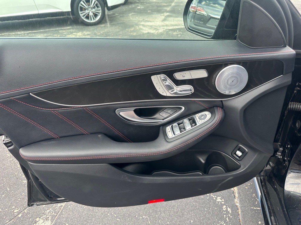 2017 Mercedes-Benz C-Class Image 15
