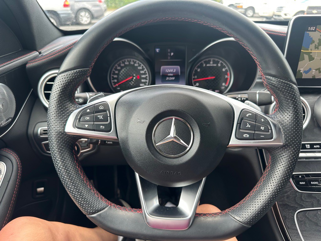 2017 Mercedes-Benz C-Class Image 20