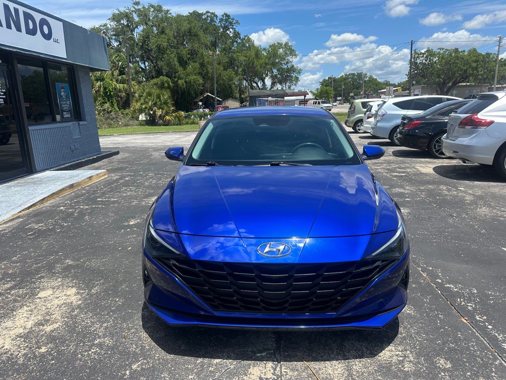 2023 Hyundai Elantra Image 4