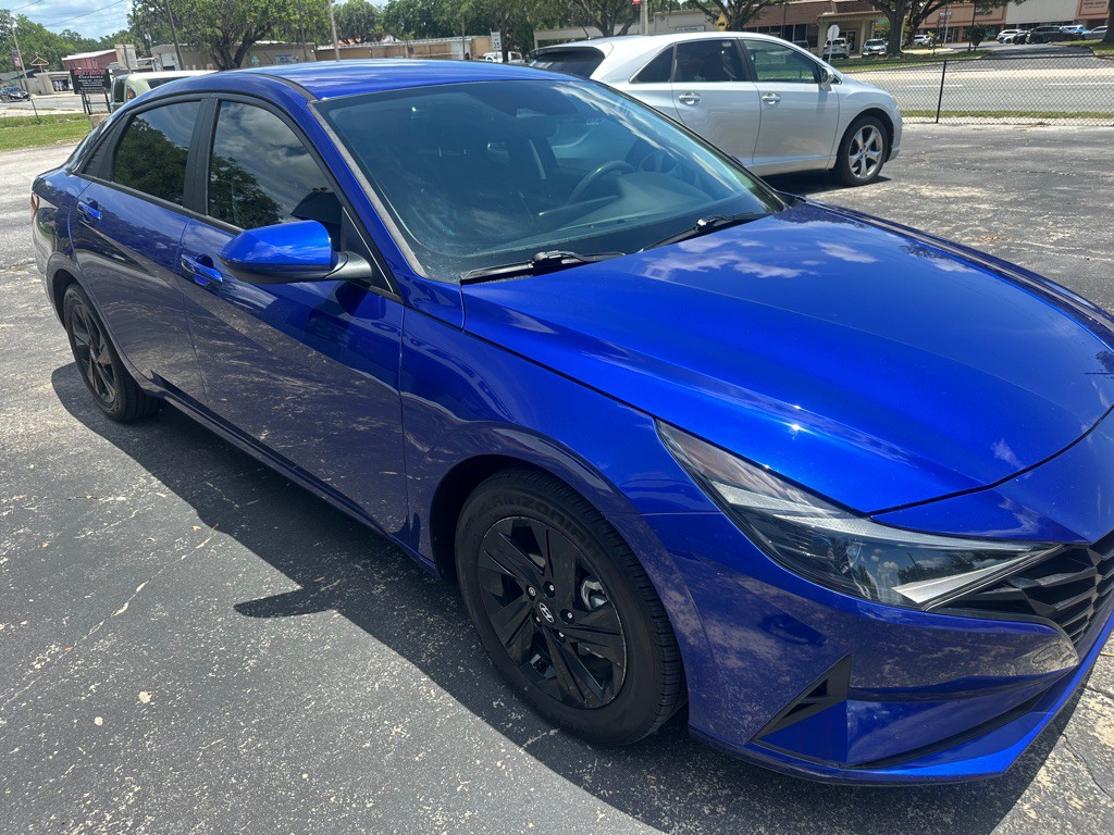 2023 Hyundai Elantra Image 5