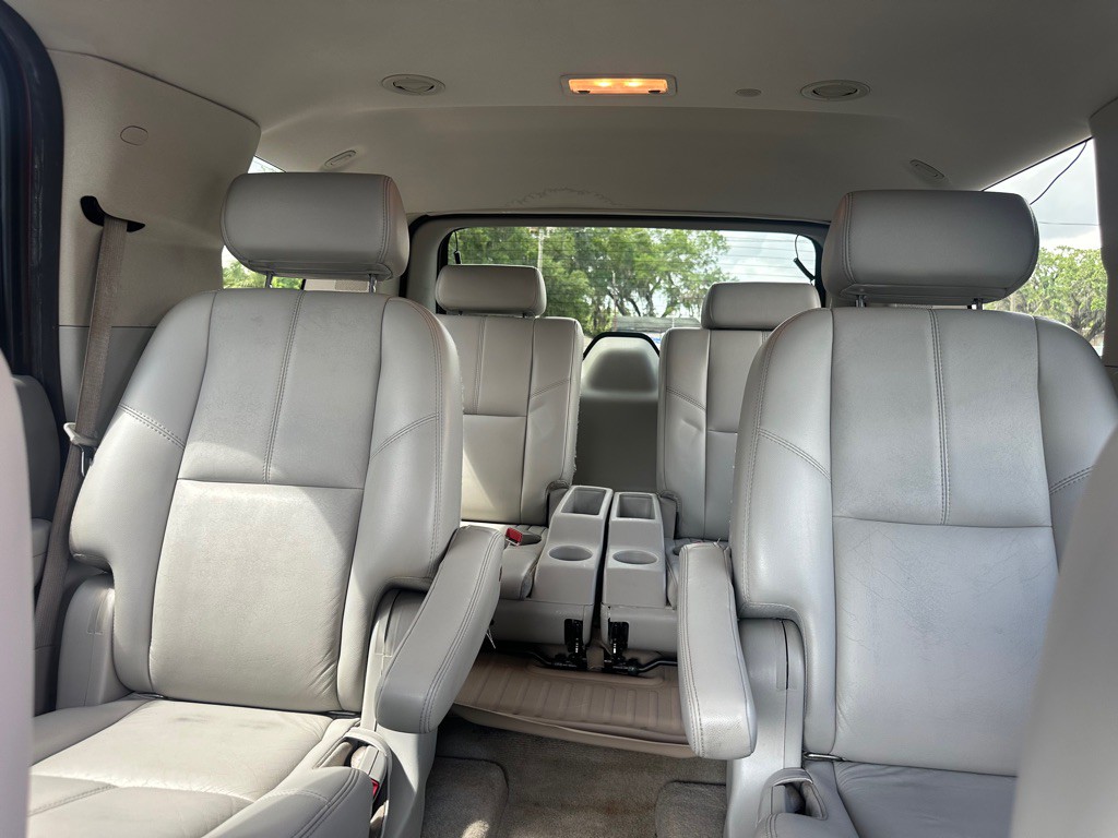 2007 Chevrolet Tahoe Image 12