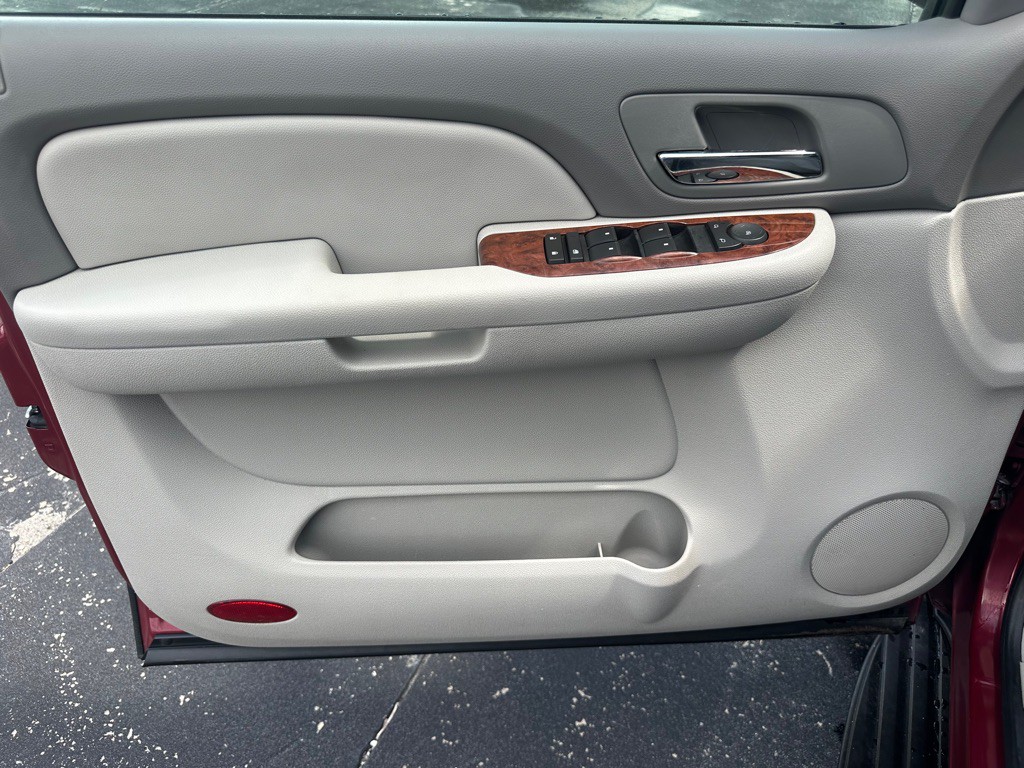 2007 Chevrolet Tahoe Image 14