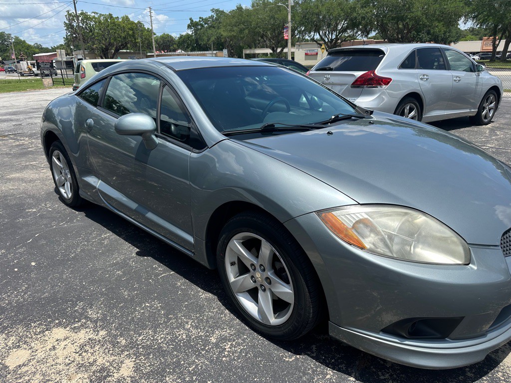 2009 Mitsubishi Eclipse Image 5