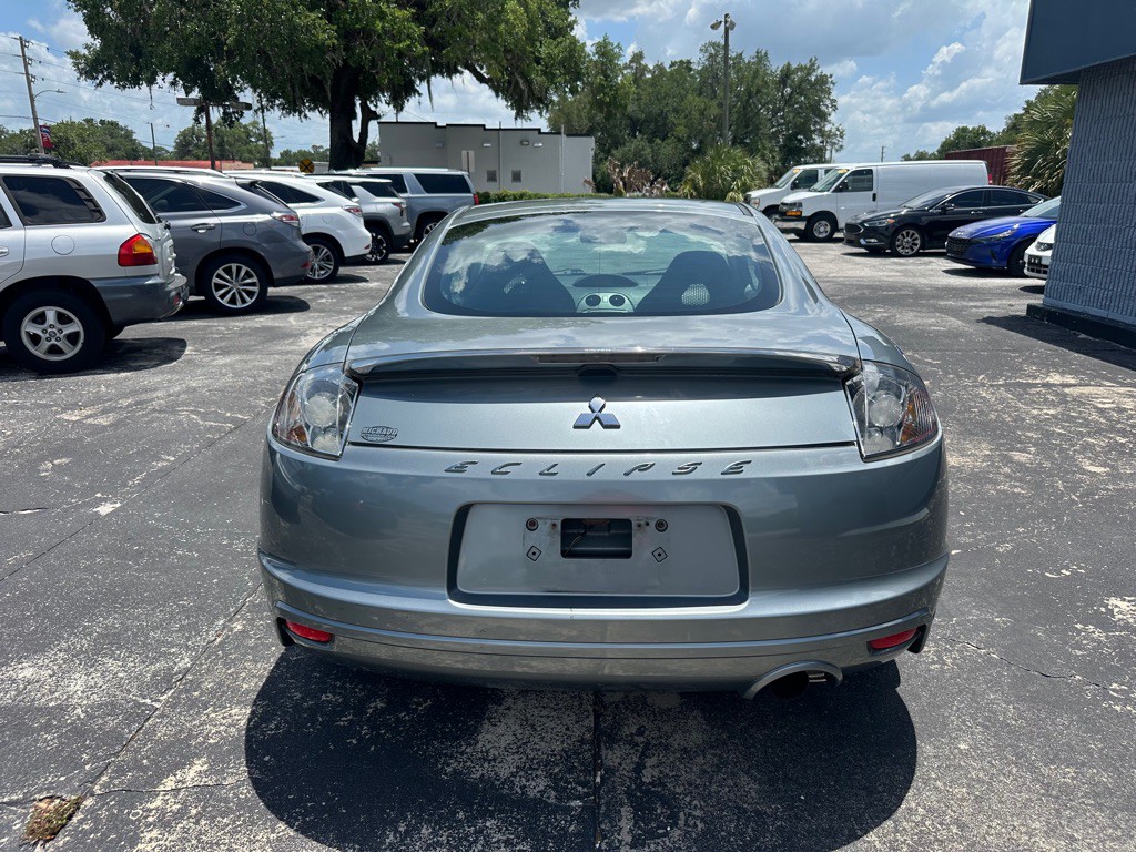 2009 Mitsubishi Eclipse Image 8