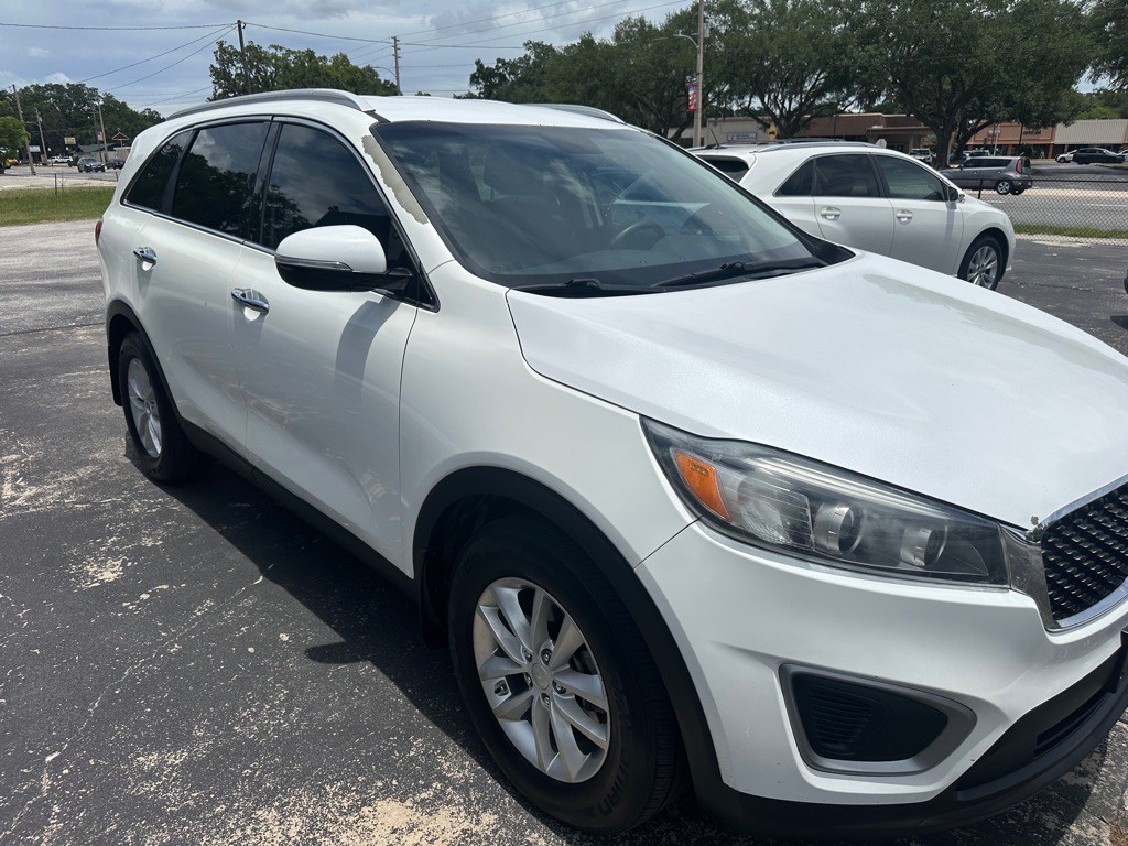 2017 Kia Sorento Image 5