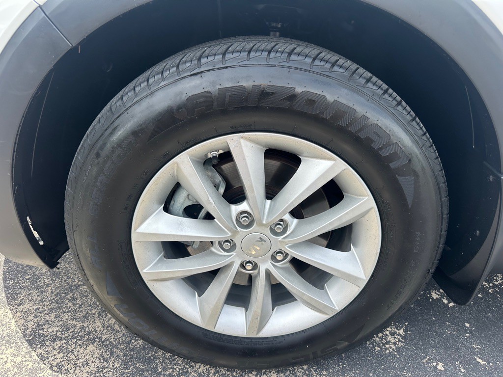 2017 Kia Sorento Image 19