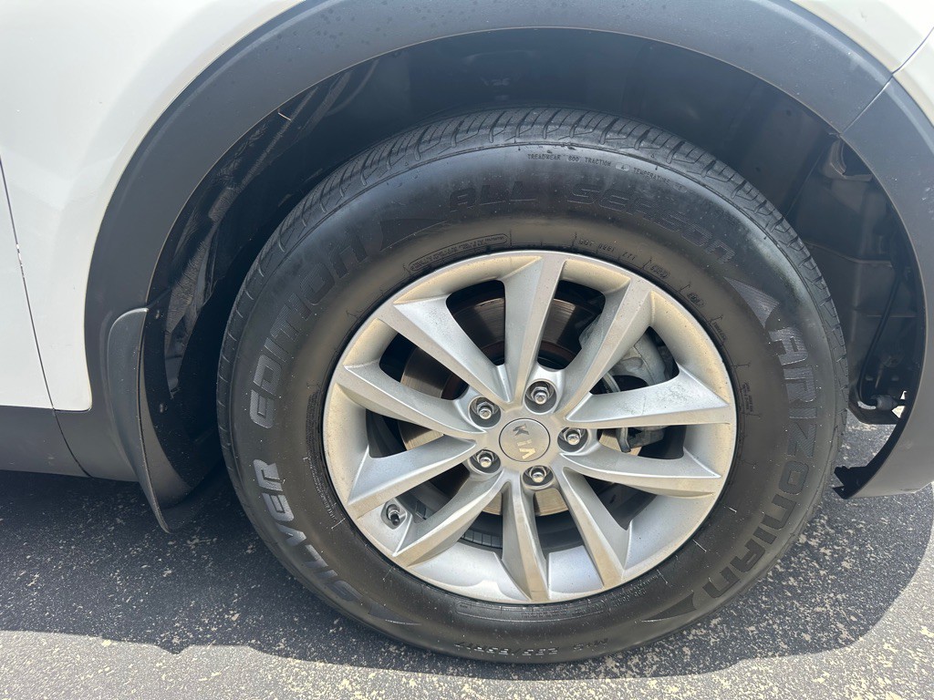 2017 Kia Sorento Image 22