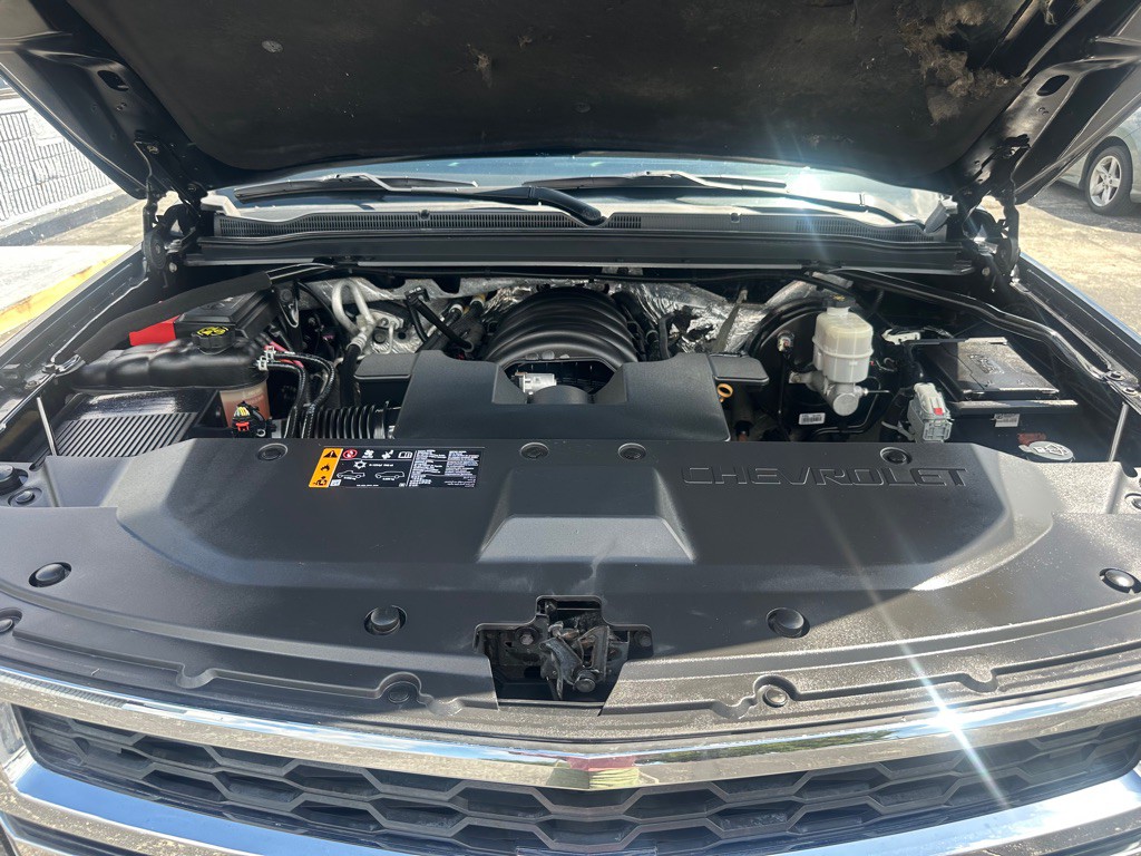 2017 Chevrolet Suburban Image 27