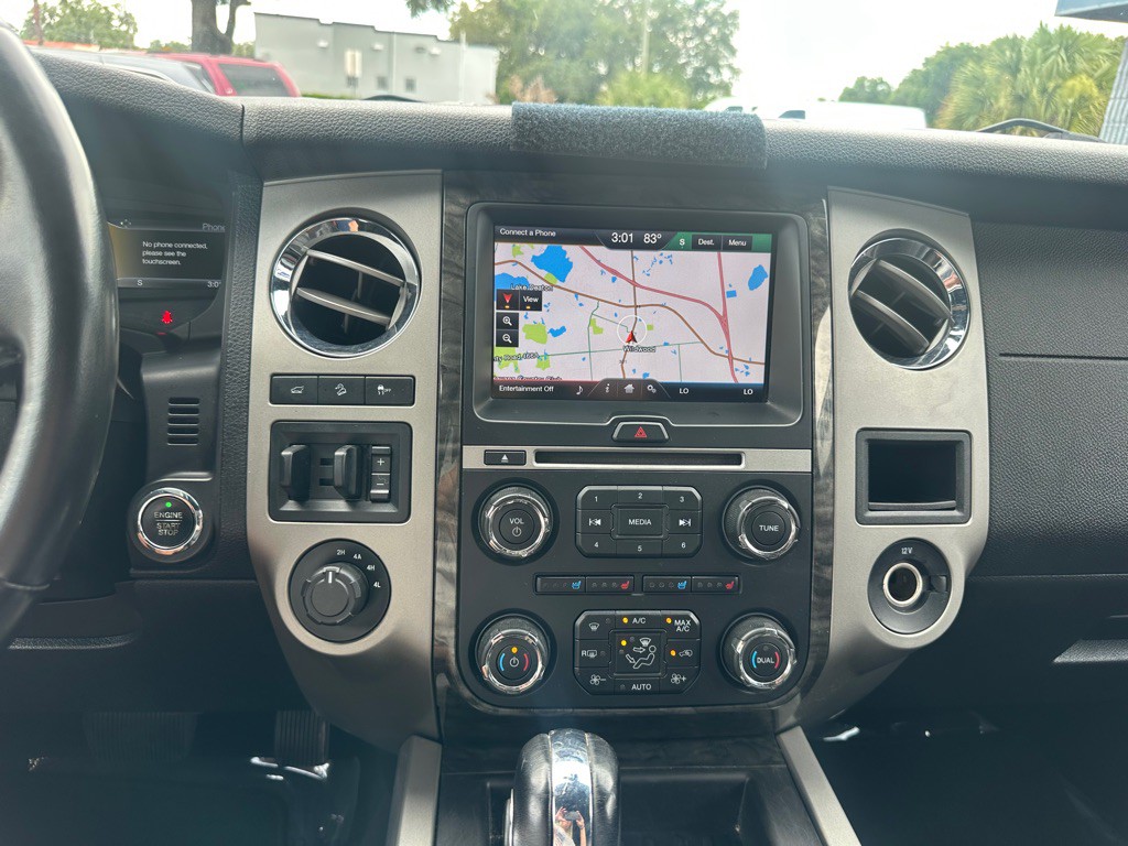 2015 Ford Expedition Image 17