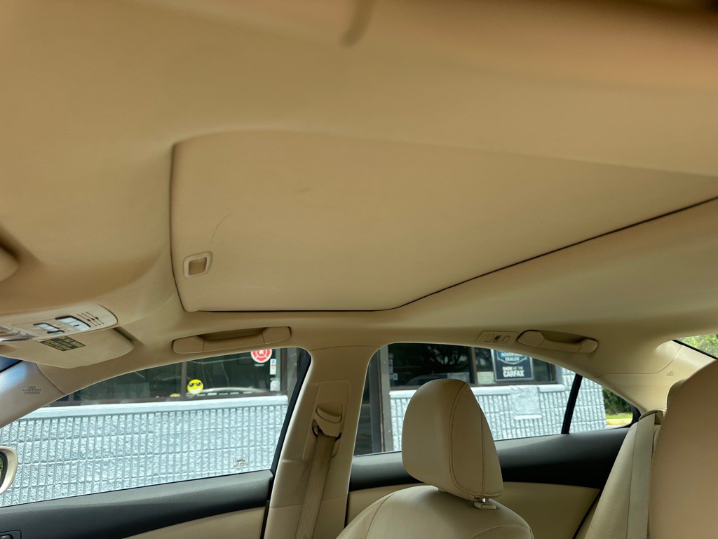 2010 Lexus ES Image 14