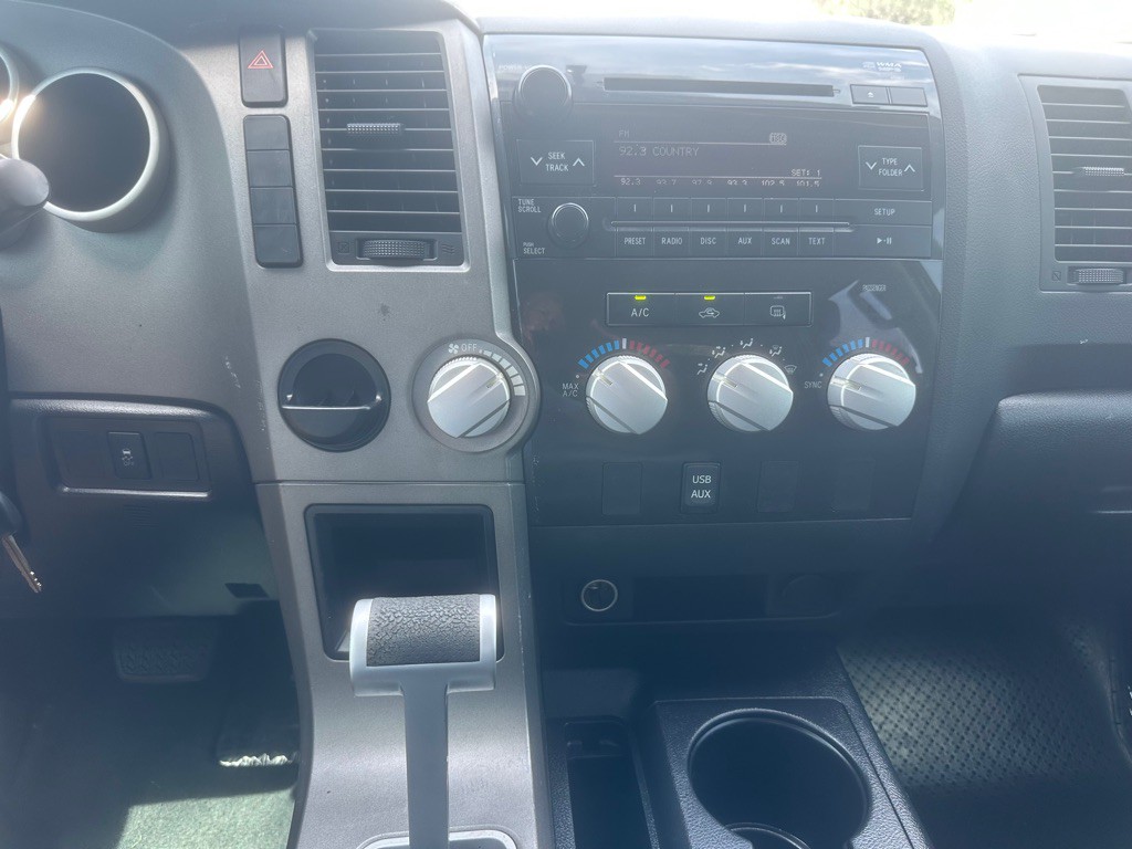 2010 Toyota Tundra Image 15