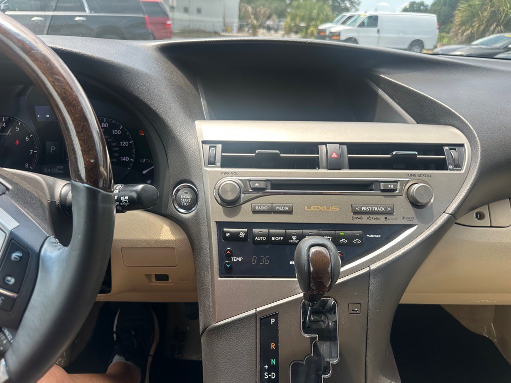 2013 Lexus RX Image 17
