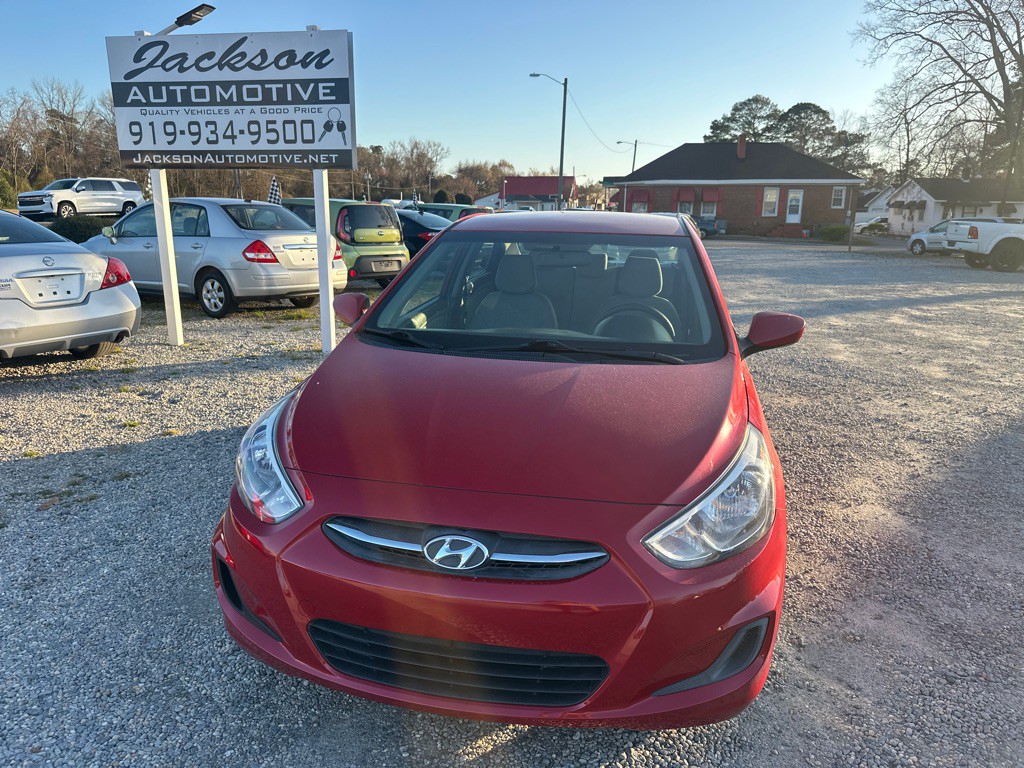2017 Hyundai Accent Image 2