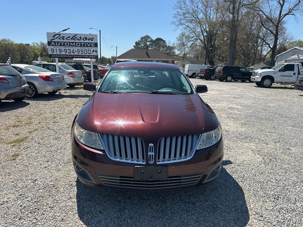 2012 Lincoln MKS Image 2