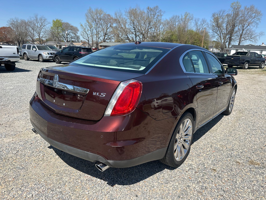 2012 Lincoln MKS Image 5