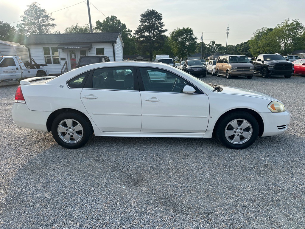 2009 Chevrolet Impala Image 4